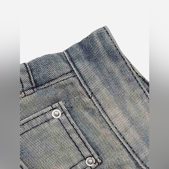 Vintage Ink Splash Washed And Distressed Jeans - Picture 7 of 9